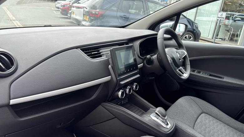 Renault Zoe 100kW S Edition R135 50kWh Rapid Charge 5dr Auto Electric Hatchback
